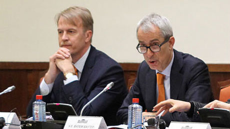 Орав и Пломп бараат фер и инклузивни избори