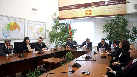 ДИК во четвртокот за 10 минути одржа седница на која одлучи да се оди во вкрстена проверка на ИС според базите на податоци во 13 државни институции и јавни претпријатија