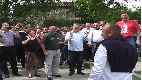 Го уапсија јавно, го ослободија тајно. - 56 годишниот Бошковски од изминативе дванаесет години, девет ги помина во затвор (четири во Хаг и пет во Идризово)