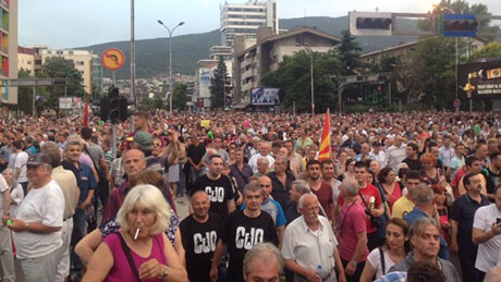 Ова беше најмасовниот протест досега на “Шарената револуција“