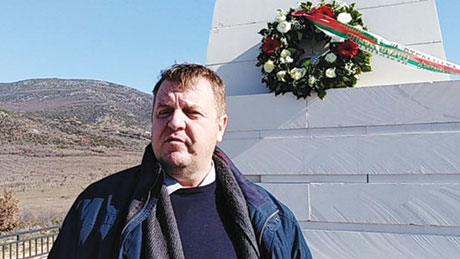 Каракачанов бара Бугари во Македонија до онаму каде што има споменици