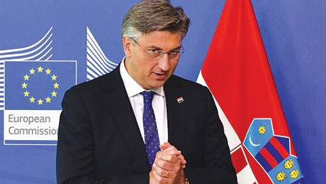 Премиерот Андреј Пленковиќ сака мирно да спие, нема намера да се кара со Бугарија заради Македонците